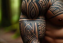 Maori Tattoo: Bedeutung und Symbolik der traditionellen Körperkunst
