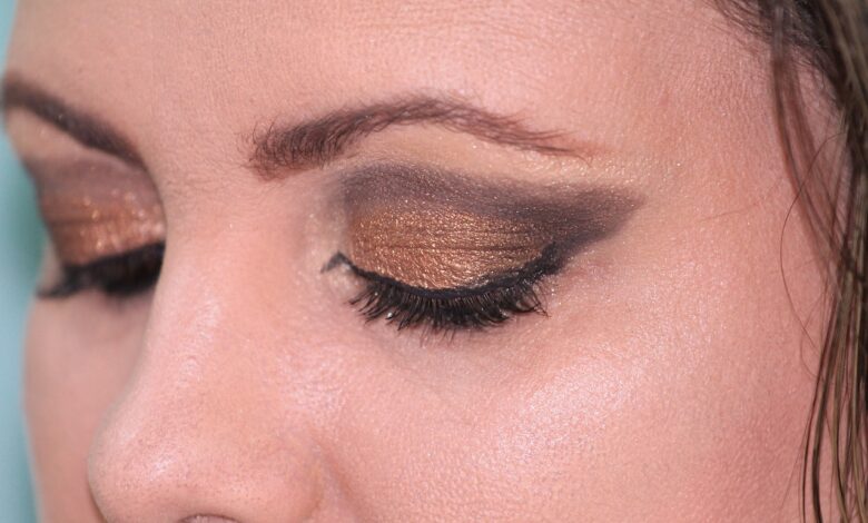 Wimpern auffüllen: Refill-Intervalle, Kosten und Pflege 8 Wimpern auffüllen - Refill & Wimpernverlängerung - Erfahrungen