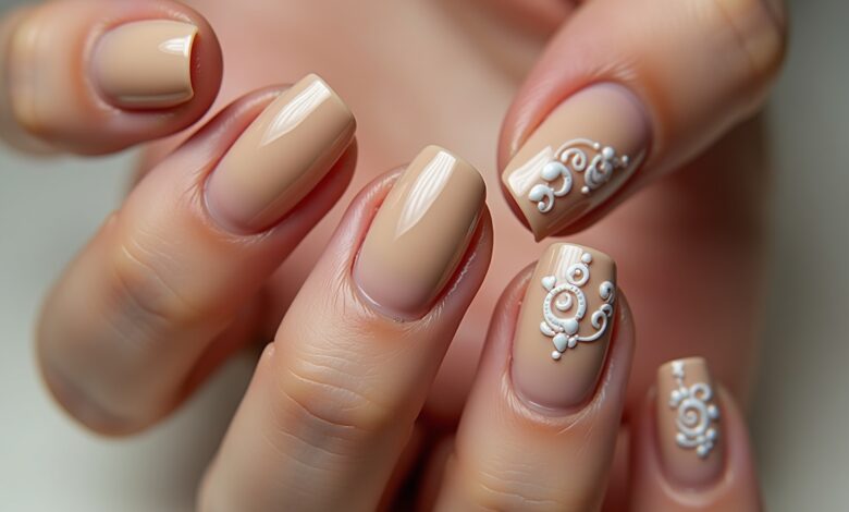 Die 8 schönsten Nageldesign Braun Beige Trends 2026 5 Die 8 schönsten Nageldesign Braun Beige Trends 2026